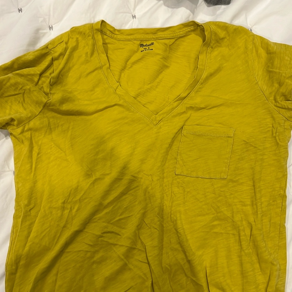Madewell yellow v-neck t shirt